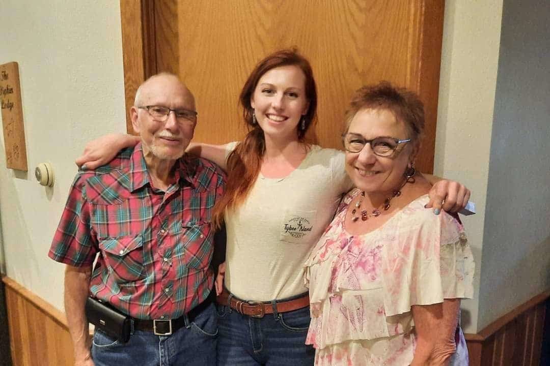 Stephanie Pipkin with her Grandma Sue